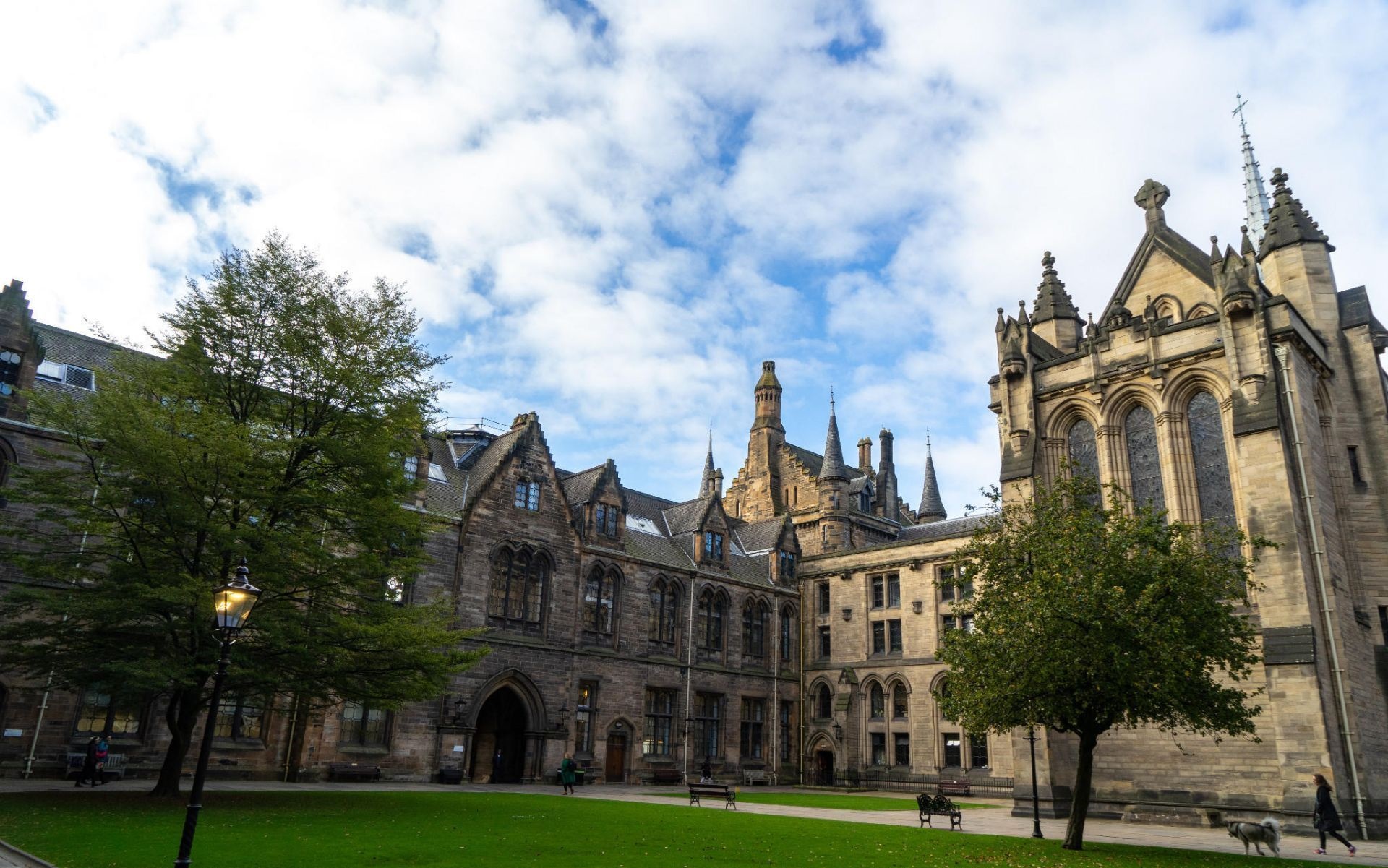 英國格拉斯哥大學研究生申請條件是什么？