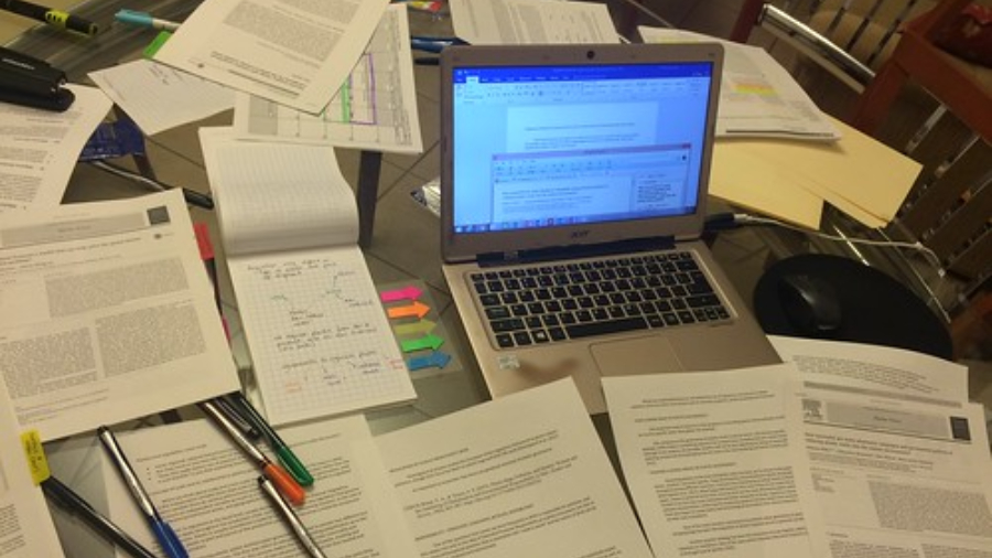 留學生論文輔導