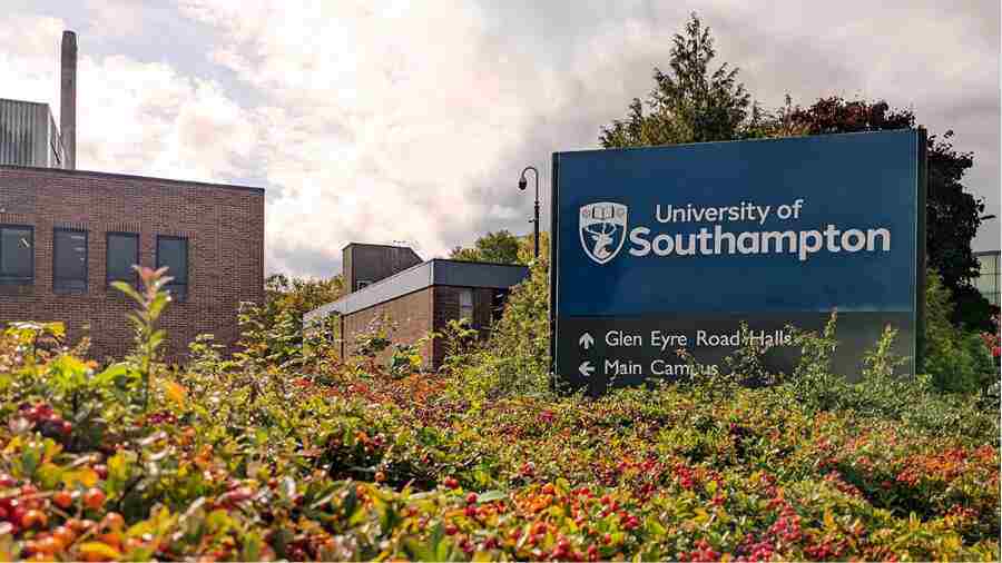 南安普頓大學(xué)碩士論文申請(qǐng)延期