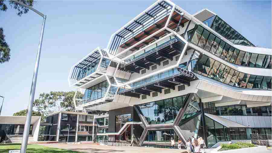 莫納什大學補考掛科